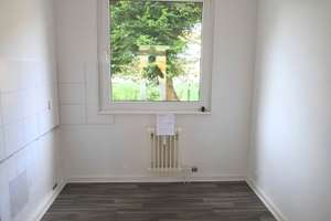 Komfortabel wohnen: Helle Räume, Balkon und perfekte Infrastruktur für Familien – Julius-Leber-Straße 7, 38228 Lebenstedt, Salzgitter – Vorschaubild 8