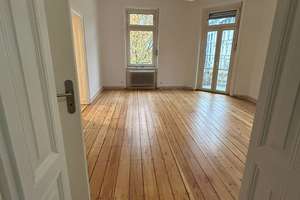 Helle 4-Zimmer-Wohnung im 2. OG mit Balkon in Wiesbaden-Mitte – Sedanplatz 7, 65183 Westend / Bleichstraße, Wiesbaden – Vorschaubild 2