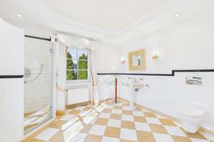 Provisionsfrei! Traumhafte Luxus Villa in Wolkersdorf mit über 200m² Wohnfläche und 700m² Grund uvm. – Die vollständige Adresse der Immobilie erhältst du vom Anbieter., 90455 Kornburg, Worzeldorf, Nürnberg – Vorschaubild 11