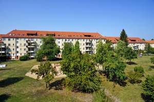 Tolkewitz, ruhig & grün: Balkon + Wanne