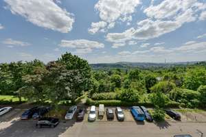 +++ Panorama-Fern-/Seeblick - Schwimmbad/Sauna - modernisiert - inkl. Doppel-Garage & TG-Stpl. +++ – Max-Brod-Weg 14, 70437 Freiberg, Stuttgart – Vorschaubild 11