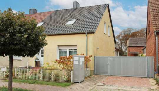 Bild von Zögern Sie nicht: Gepflegte Doppelhaushälfte mit Garten und Werkstatt in Klötze OT: Kunrau