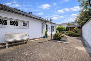 Charmanter Bungalow auf großzügigem Eckgrundstück in ruhiger Lage – Die vollständige Adresse der Immobilie erhältst du vom Anbieter., 53177 Heiderhof, Bonn – Vorschaubild 5