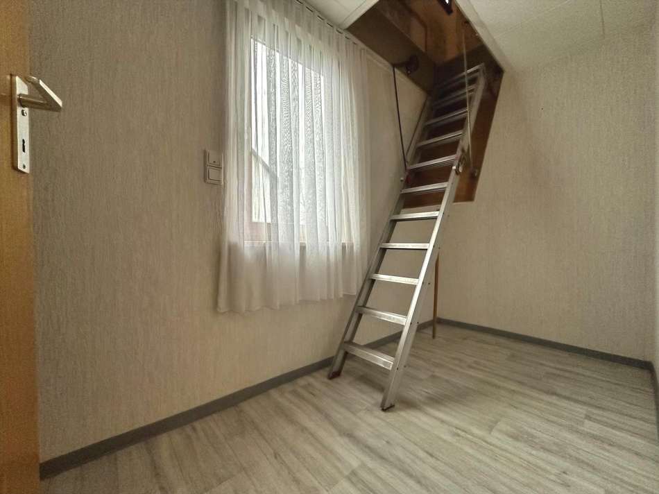 Aufgang zur Bühne