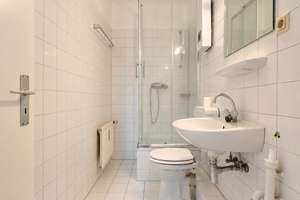 *LICHTDURCHFLUTETE 2 ZI WOHNUNG IM DÜSSELTAL* – Ahnfeldstr. 13, 40239 Düsseltal, Düsseldorf – Vorschaubild 6