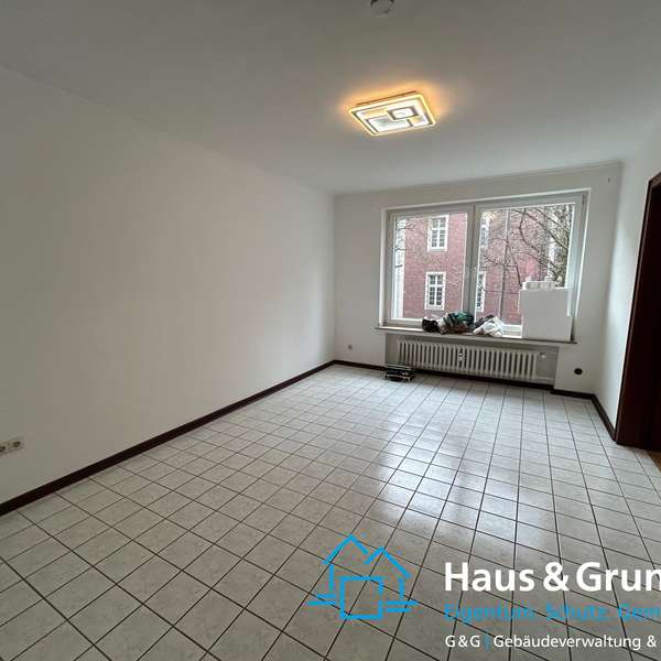 *** helle, schöne 3-Zimmer-Wohnung mit Balkon, Aachen-Innenstadt ***