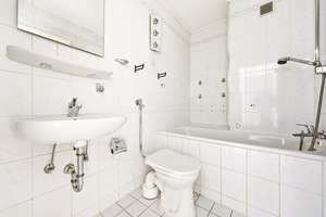 Familienhaus mit großem Entwicklungspotenzial, Hobbyraum & Studio im begehrten Österreicherviertel – Radstädterstraße 8, 80687 Am Westbad, München – Vorschaubild 21