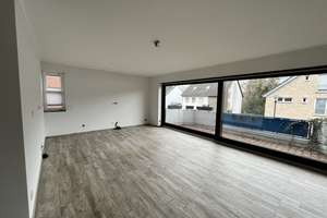 Lichtdurchflutete Wohnung am Unterbacher See – Die vollständige Adresse der Immobilie erhältst du vom Anbieter., 40627 Unterbach, Düsseldorf – Vorschaubild 1