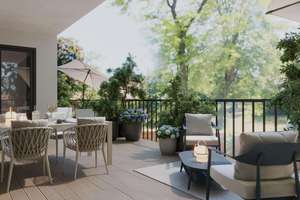 Penthouse-Feeling auf höchstem Niveau: 50 m² Süd-Dachterrasse mit Blick ins Grüne