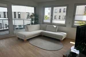Riedberg: 3-Zimmer-Neubau mit Einbauküche, zwei Bädern, Loggia und TG-Platz