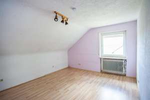 +++ Ärmel hoch fürs Familiennest +++ – Die vollständige Adresse der Immobilie erhältst du vom Anbieter., 91054 Sieglitzhof, Erlangen – Vorschaubild 5