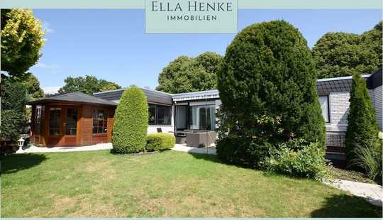 Bild von Stilvoller, gepflegter Bungalow mit schönem Garten, Keller + Garage.