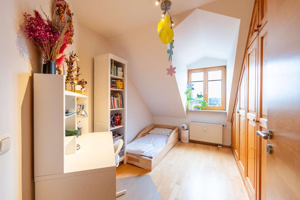 Immobilie in Moosburg - Großzügige 4,5-Zimmer-Maisonette in ruhiger Wohnlage von Moosburg - Bild 1