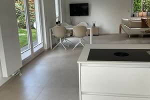  Exclusive Garten-Eigentumswohnung in neuwertigen Zweifamilienhaus in Travemünde ohne Makler – Die vollständige Adresse der Immobilie erhältst du vom Anbieter., 23570 Travemünde, Lübeck – Vorschaubild 2
