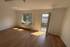 Moderne 3-Zimmer-Wohnung mit Balkon – Kurfürstenstr. 9, 45138 Südostviertel, Essen – Vorschaubild 2