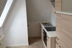 Wohnen mit Charakter: 2-Zimmer-Wohnung in Bremen-Huckelriede – Die vollständige Adresse der Immobilie erhältst du vom Anbieter., 28201 Huckelriede, Bremen – Vorschaubild 2
