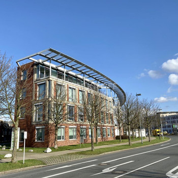 Neue Mitte | 227 m² | Moderne Bürofläche direkt am Westfield Centro