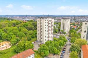 Attraktive 4-Zimmer-Wohnung mit Balkon auf dem Eselsberg-Ulm – Die vollständige Adresse der Immobilie erhältst du vom Anbieter., 89075 Eselsberg, Ulm – Vorschaubild 12