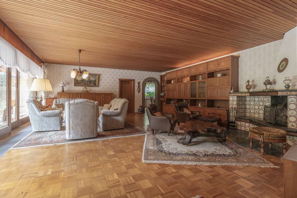 Immobilie in Elmenhorst - Waldidylle pur – mit Einliegerwohnung & Schwimmbad - Bild 11