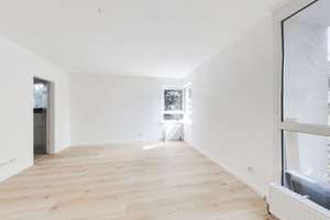 Einziehen & Wohlfühlen: Helle, frisch sanierte 2-Zi.-Wohnung mit Tiefgaragenstellplatz! – 80997 Allach, München – Vorschaubild 3