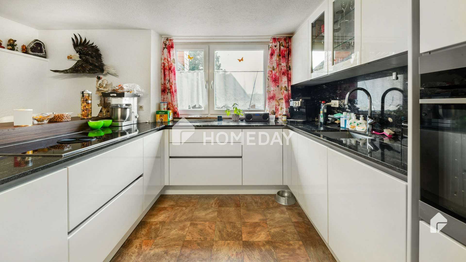 Immobilie in Wutach - Gepflegtes Bauernhaus mit Charme & Potenzial: 2200 m² Grundstück, Scheune & Wohnmöglichkeiten - Bild 12