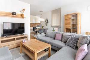 Exklusive 2-Zimmer-Wohnung mit großer Terrasse und hochwertiger Ausstattung – Saseler Chaussee 34, 22391 Wellingsbüttel, Hamburg – Vorschaubild 3