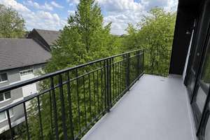 Lichtdurchflutete Dachetage mit Balkon & Loggia in ruhiger Lage – frisch saniert – Frankfurter Str. 26, 45145 Frohnhausen, Essen – Vorschaubild 6