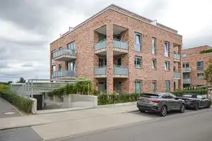 Property thumbnail 1