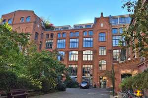 Helles, ruhiges, modernes Loft mit Loggia – Chausseestr. 35b, 10115 Mitte (Ortsteil), Berlin – Vorschaubild 1