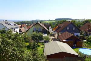 Gepflegtes Familienhaus mit Weitblick, Kamin und sonnigem Garten in Dresden-Lockwitz – Die vollständige Adresse der Immobilie erhältst du vom Anbieter., 1257 Lockwitz, Dresden – Vorschaubild 8
