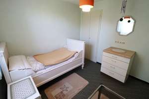 Ihr neues Zuhause - Reihenendhaus mit Garten in zentraler Lage! – Die vollständige Adresse der Immobilie erhältst du vom Anbieter., 72525 Münsingen – Vorschaubild 4