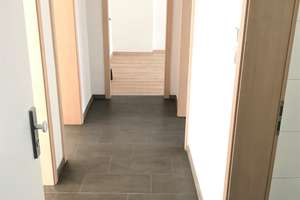 TOP modernisierte 3-Raum-Wohnung mit Einbauküche in Essen Stadtmitte in ruhiger Nebenstraße