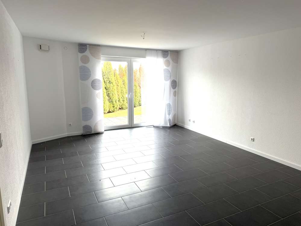 Immobilie in Mertesheim - Frische Luft, freier Blick, hoher Wohnkomfort = Lebensqualität! Modernes EFH m. ELW in Mertesheim! - Bild 35