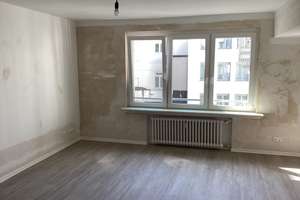 Mittendrin! Gemütliche 1-Zimmer-Wohnung mit Aufzug und neuem Bad – Ludwig-Zimmermann-Str. 3, 40213 Stadtmitte, Düsseldorf – Vorschaubild 4