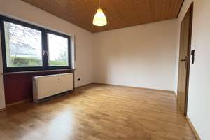 Reserviert : Familienfreundliches Ein- Zweifamilienhaus auf weitläufigem Grundstück – Die vollständige Adresse der Immobilie erhältst du vom Anbieter., 67722 Winnweiler – Vorschaubild 5