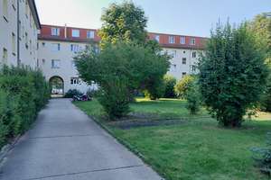 Sehr gepflegte Eigentumswohnung in attraktiver Wohnlage – Die vollständige Adresse der Immobilie erhältst du vom Anbieter., 12489 Adlershof, Berlin – Vorschaubild 3