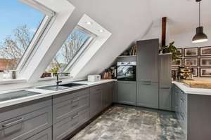 Dachgeschoss-Highlight mit 3 Zimmern, Kamin & großer Terrasse im Herzen von Steglitz – Die vollständige Adresse der Immobilie erhältst du vom Anbieter., 12167 Steglitz, Berlin – Vorschaubild 8