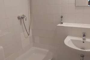 2-Zi-Wohnung mit Dachterrasse im Jungbusch am Neckarkanal, ideal für Student:innen – Hafenstr. 48-52, 68159 Innenstadt/Jungbusch, Mannheim – Vorschaubild 6