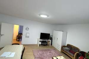 Moderne 3-Zimmer-Wohnung mit zwei Balkonen in attraktiver Lage – Asternstraße 36, 30167 Nordstadt, Hannover – Vorschaubild 2