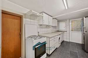 Raumwunder mit Entwicklungspotenzial in Top Lage! – Die vollständige Adresse der Immobilie erhältst du vom Anbieter., 70327 Untertürkheim (Ortsteil), Stuttgart – Vorschaubild 5