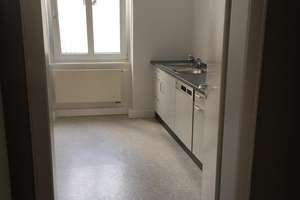 Sanierte 3-Raum-Wohnung mit Einbauküche in Fulda – Karlstrasse 10, 36037 Fulda – Vorschaubild 2