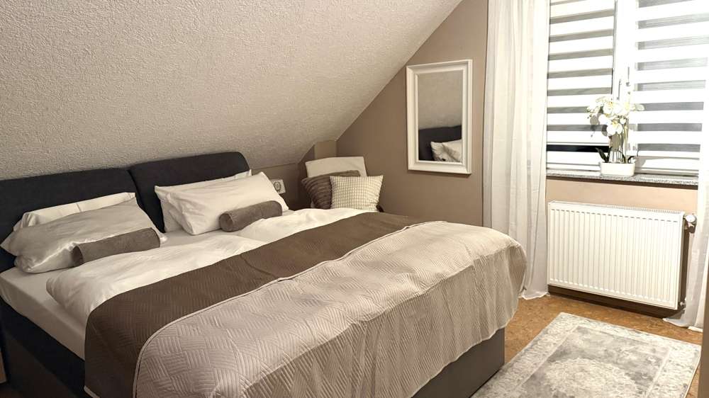 Immobilie in Sembach - Gerade erst den Kinderschuhen entwachsen - Freistehendes Einfamilienhaus mit 2 Terrassen und Garage - Bild 3