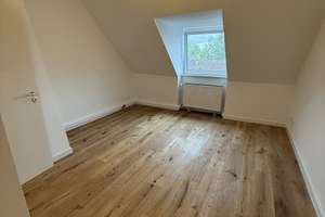 Erstbezug nach Sanierung: exklusive 2-Zimmer-Dachgeschosswohnung in ruhiger Lage - für Singles!  – Die vollständige Adresse der Immobilie erhältst du vom Anbieter., 30455 Badenstedt, Hannover – Vorschaubild 3