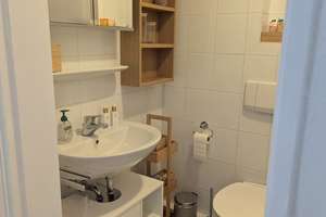 schöne 2-Zimmer-Dachgeschosswohnung mit offener Küche im Herzen von Findorff – Die vollständige Adresse der Immobilie erhältst du vom Anbieter., 28215 Findorff-Bürgerweide, Bremen – Vorschaubild 11