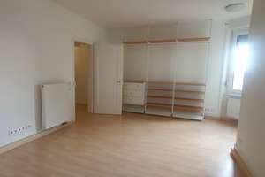 S-West - Große 3-Zimmer-WHG mit EBK u. 2x Balkon 4.OG – Reinsburgstr. 150, 70197 Rotebühl, Stuttgart – Vorschaubild 9