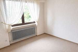 SOFORT freies 146 qm REIHENHAUS mit GARAGE und Spielgarten in TOP Wohnlage – Die vollständige Adresse der Immobilie erhältst du vom Anbieter., 90455 Kornburg, Worzeldorf, Nürnberg – Vorschaubild 8