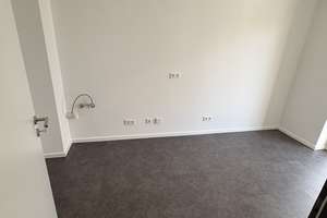 Ab sofort zu vermieten –   Wohnung in Top-Lage am Chlodwigplatz (nur WG) – Chlodwigplatz -, 50678 Neustadt/Süd, Köln – Vorschaubild 3