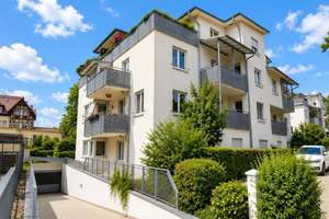Vermietete 3-Zimmer-Dachgeschosswohnung mit großer Dachterrasse und zwei Stellplätzen – Die vollständige Adresse der Immobilie erhältst du vom Anbieter., 4416 Markkleeberg – Vorschaubild 3