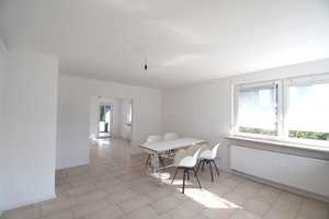 Volksbank Immobilien: Renovierter Bungalow erwartet seine neuen Besitzer – Cuxhaven (Kreis) – Vorschaubild 15