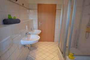 Ruhige 3-Zimmer-Wohnung mit 2 Balkonen im beliebten Stadtfeld Ost! – Wilhelm-Kobelt-Straße 9, 39108 Magdeburg – Vorschaubild 8